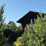 Le Victoria