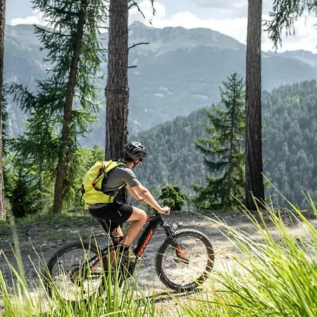 Victoria Retreat Chalet