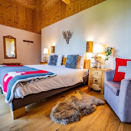 Victoria Retreat Chalet *