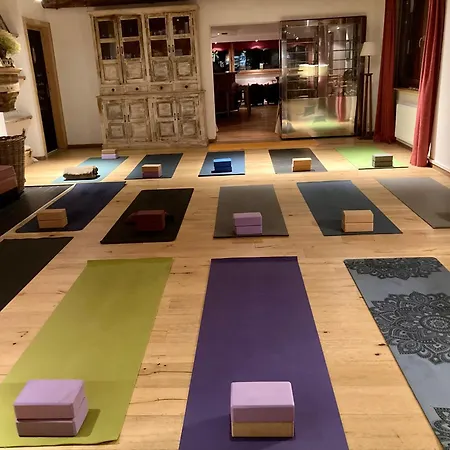 Victoria Retreat Chalet *